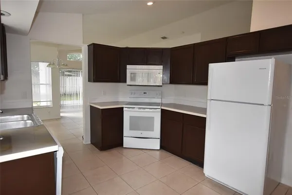 $2,100 | 3240 Brewster Drive, Kissimmee, FL 34743