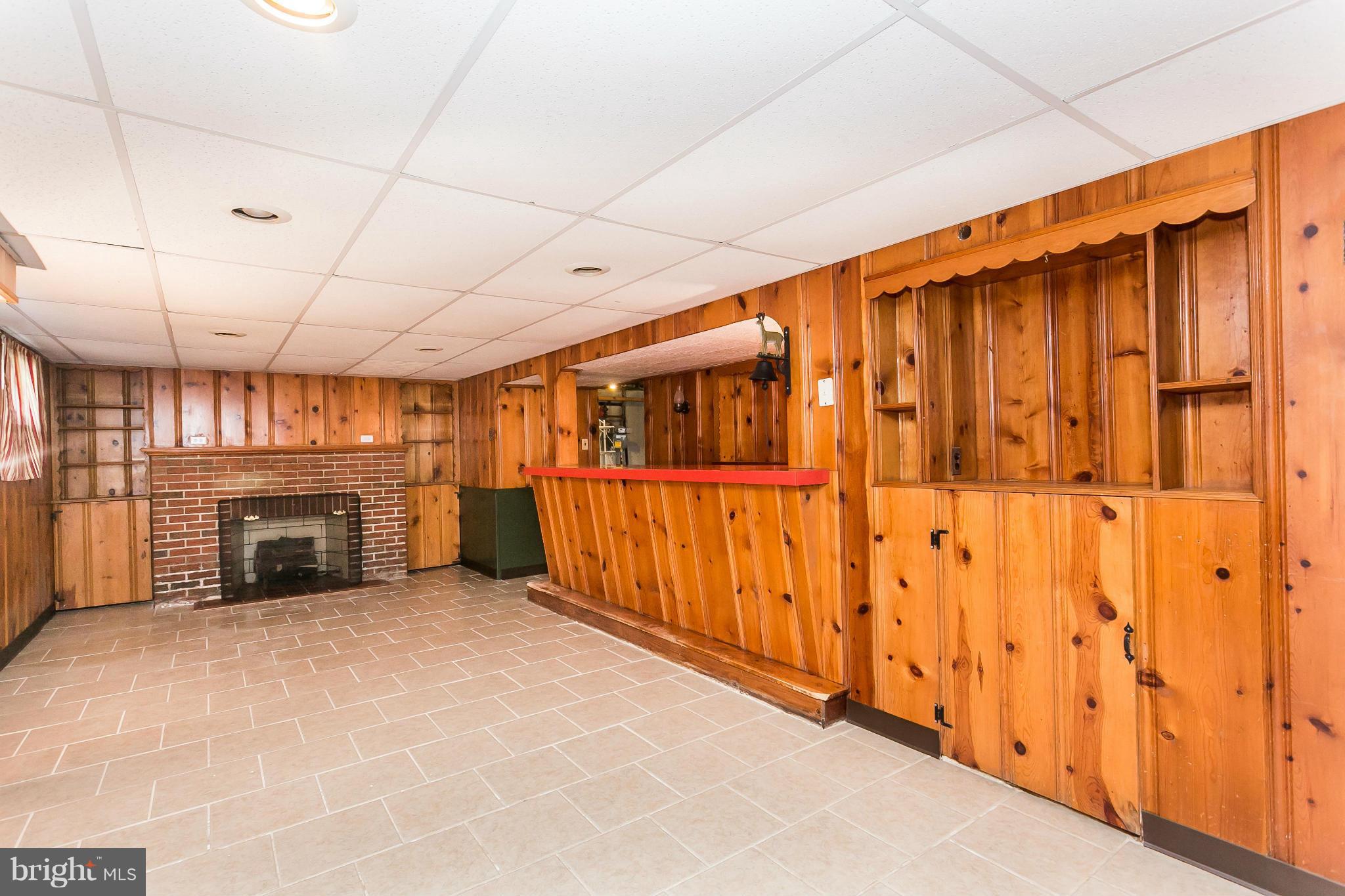 2513 Wycliffe Road Baltimore, MD 21234 - Photo 22 of 30 Family Room