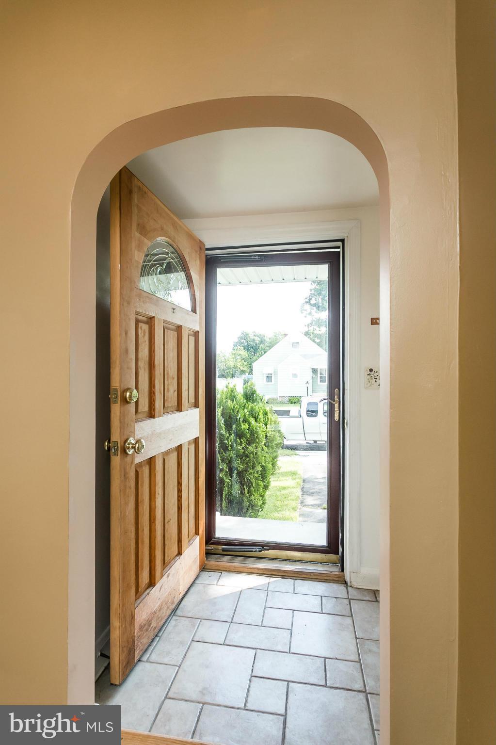 2513 Wycliffe Road Baltimore, MD 21234 - Photo 5 of 30 Interior (General)
