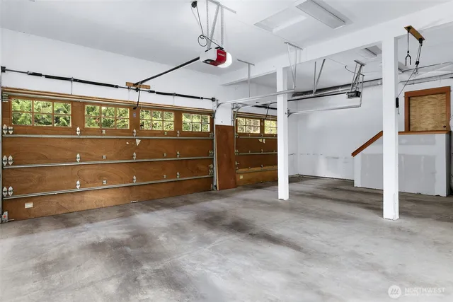 a view of a storage & utility room