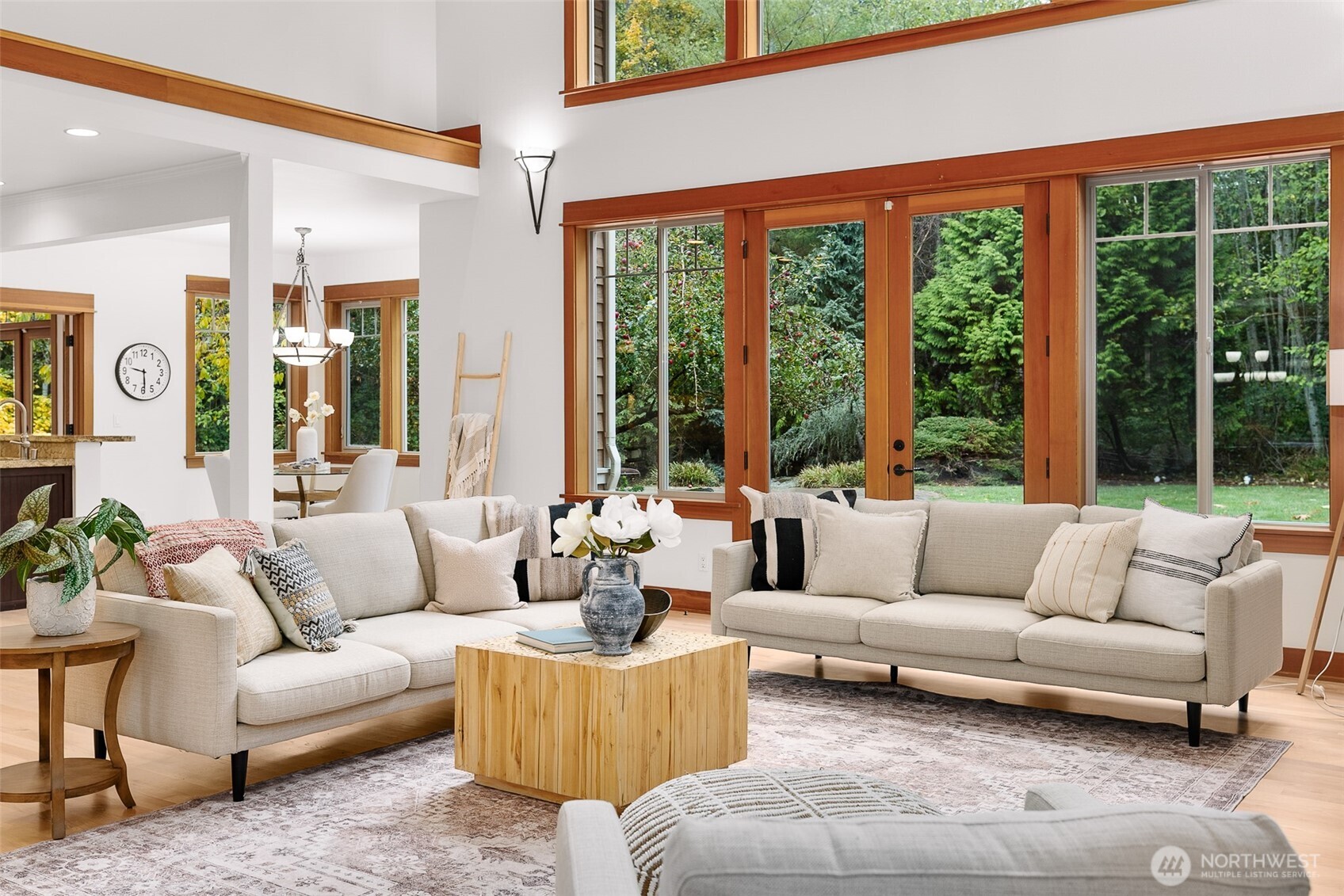 6465 Haley Loop Road Northeast Bainbridge Island, WA 98110 - Photo 9 of 40