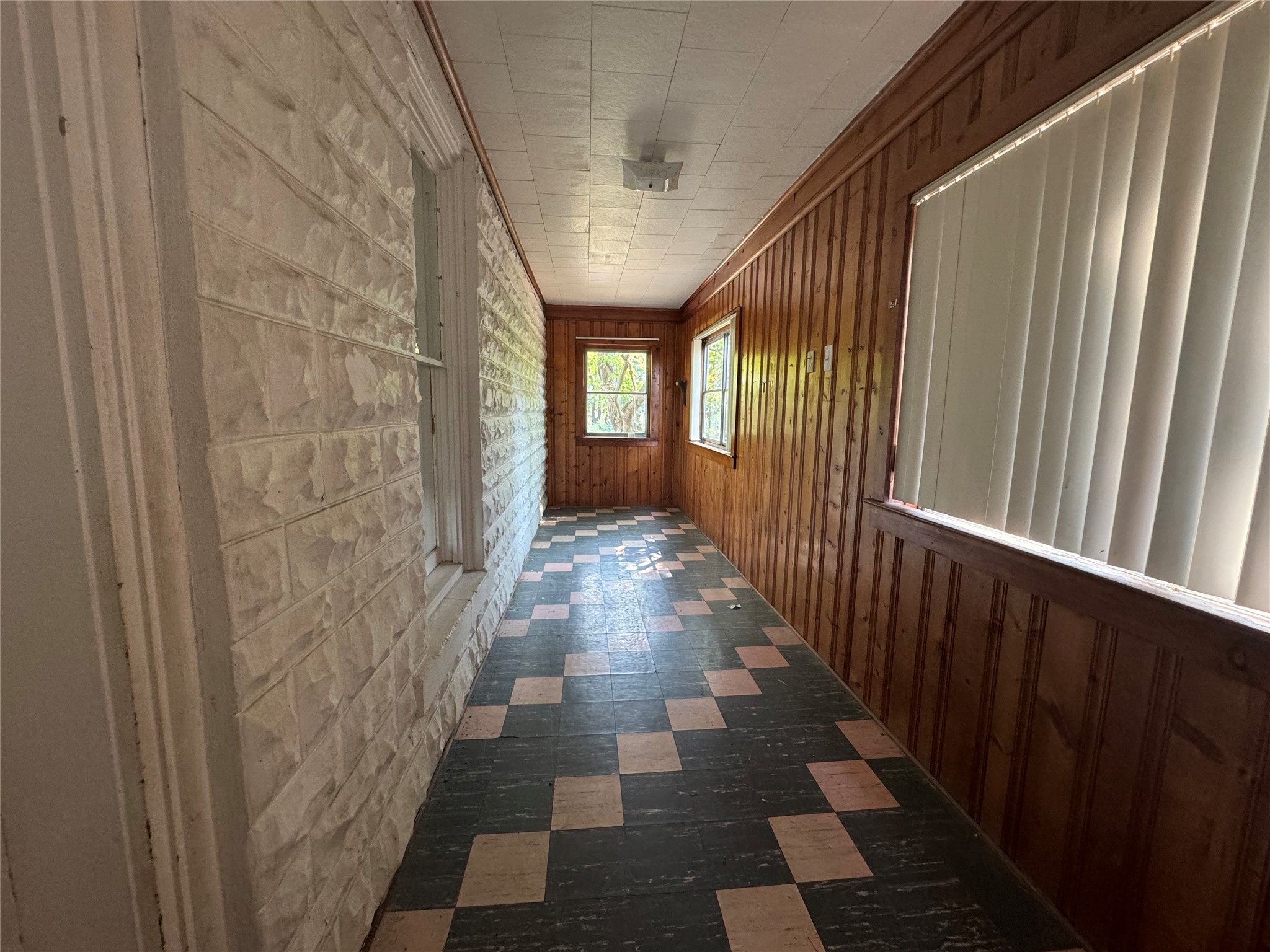 325 Riverside Drive Binghamton, NY 13905 - Photo 9 of 15