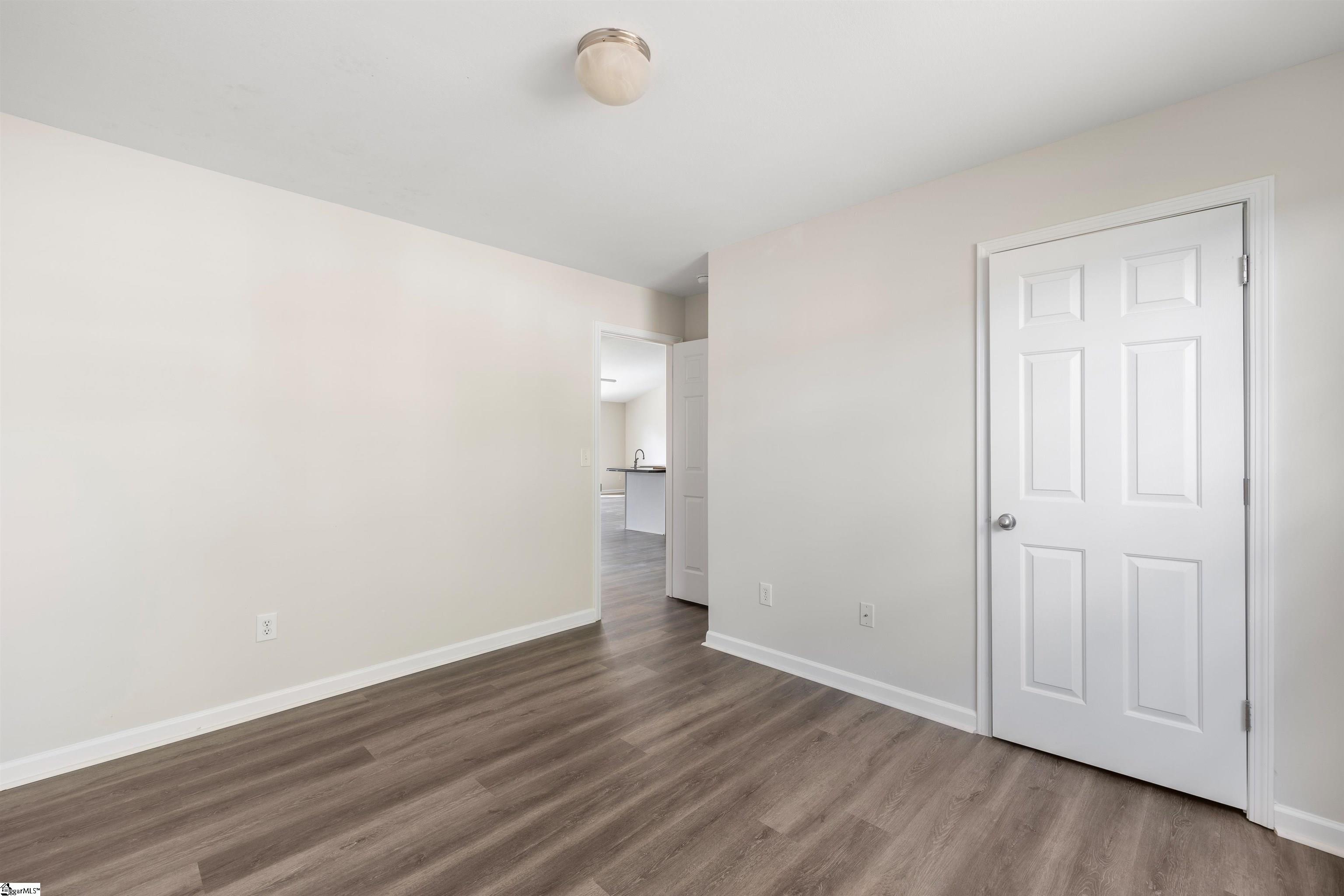 136 Strawberry Place Anderson, SC 29624 - Photo 11 of 30