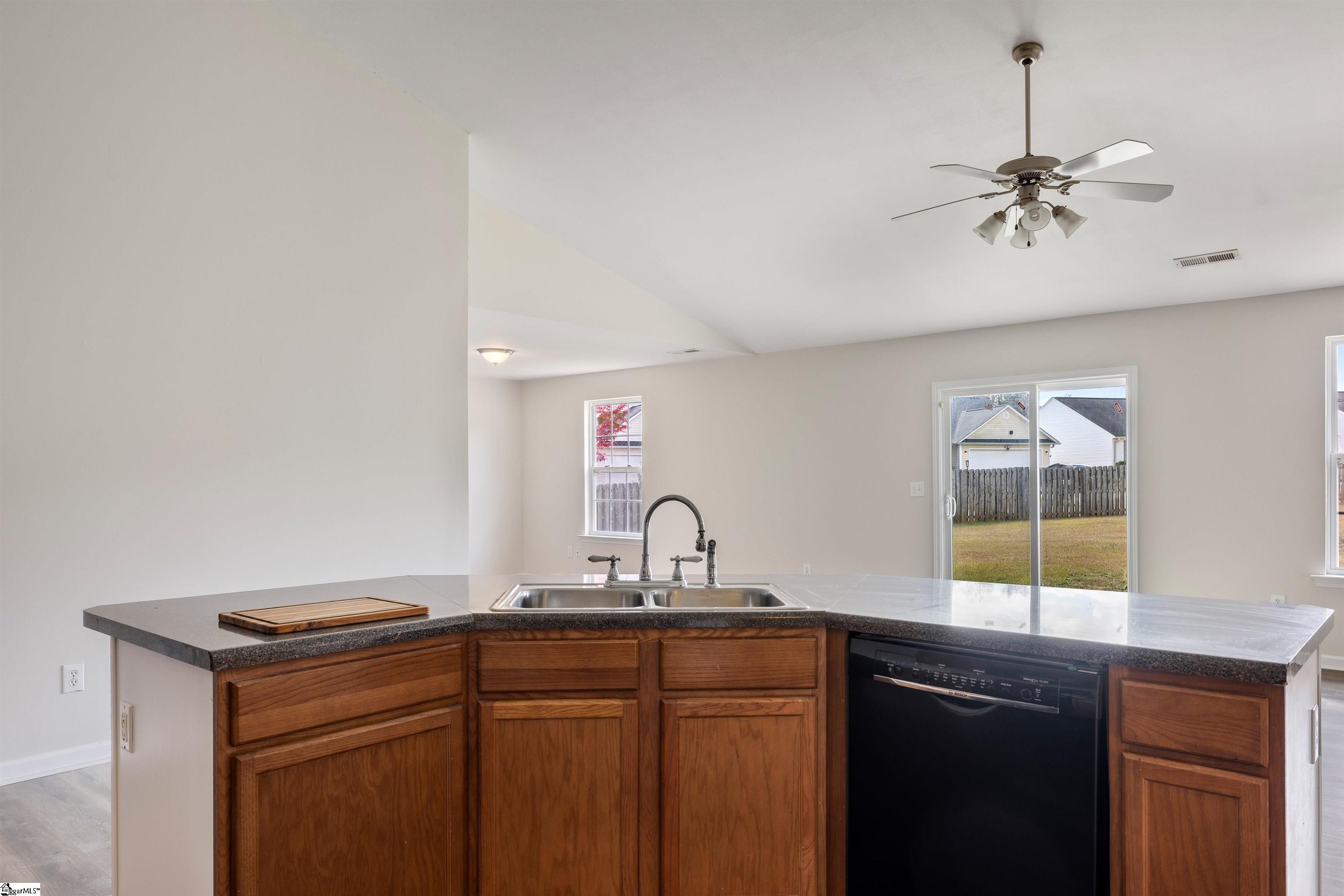 136 Strawberry Place Anderson, SC 29624 - Photo 22 of 30
