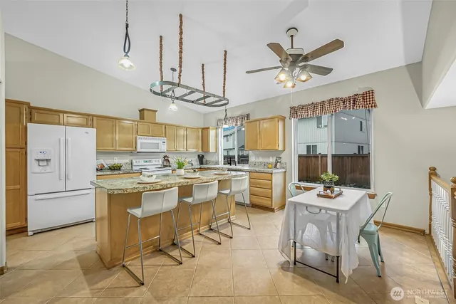 $640,000 | 21012 Springhaven Way East, Bonney Lake, WA 98391