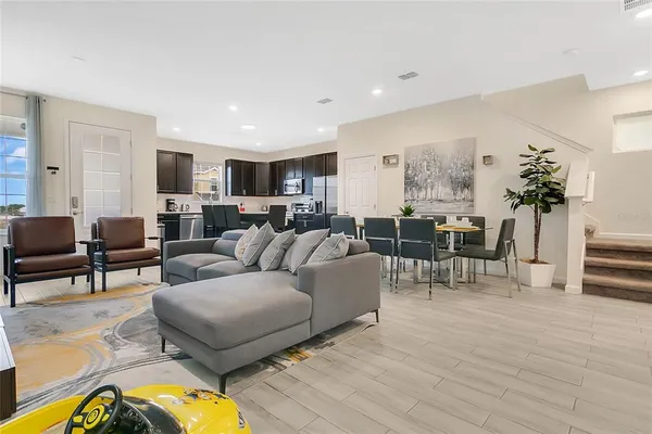 $2,500 | 262 Bella Prestwick Boulevard, Davenport, FL 33837