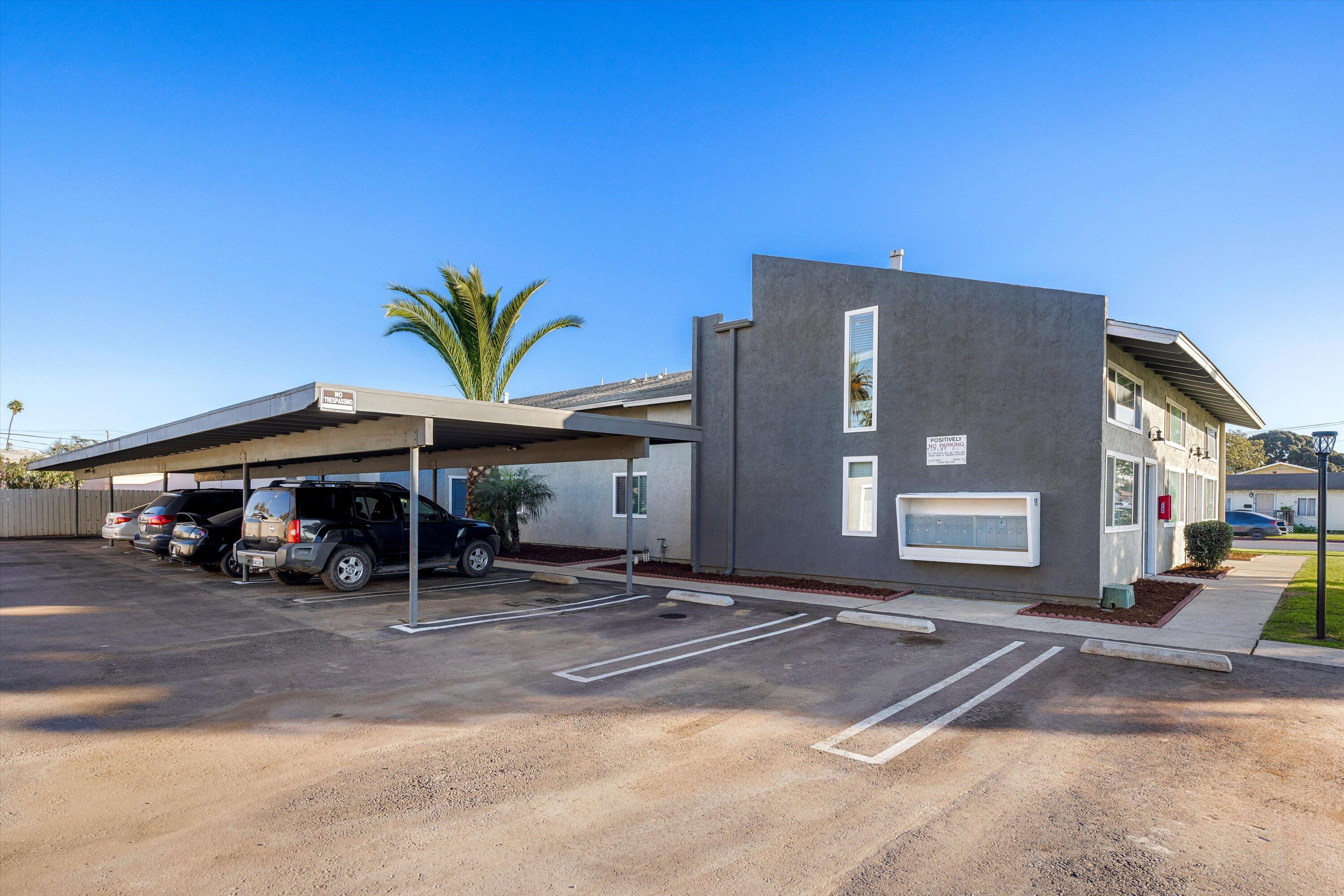 511 West Cook Street Santa Maria, CA 93458 - Photo 16 of 20 09-7L5A0944