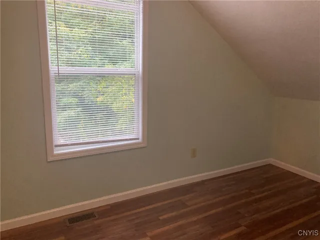 $1,200 | 313 High Street, Watertown, NY 13601