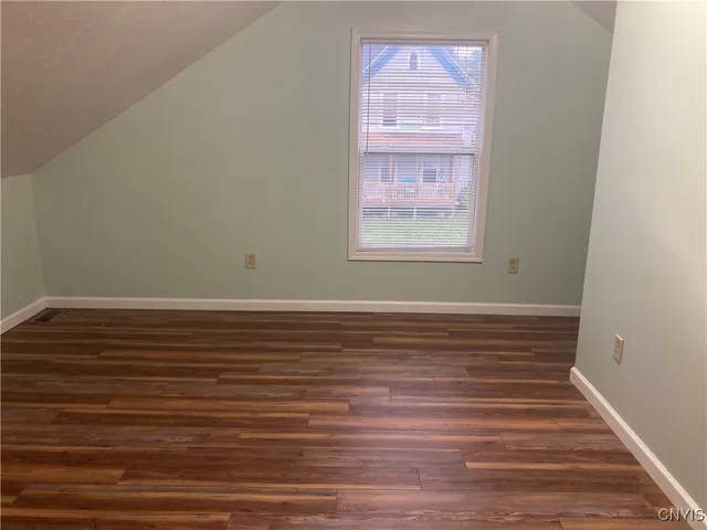 $1,200 | 313 High Street, Watertown, NY 13601