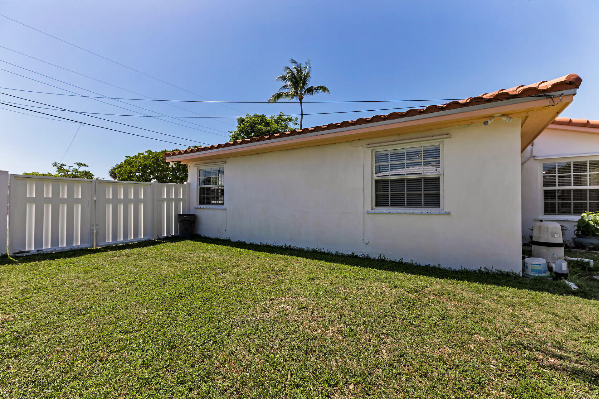 690 79th Street Marathon, FL 33050 - Photo 37 of 44 a house view with a backyard space