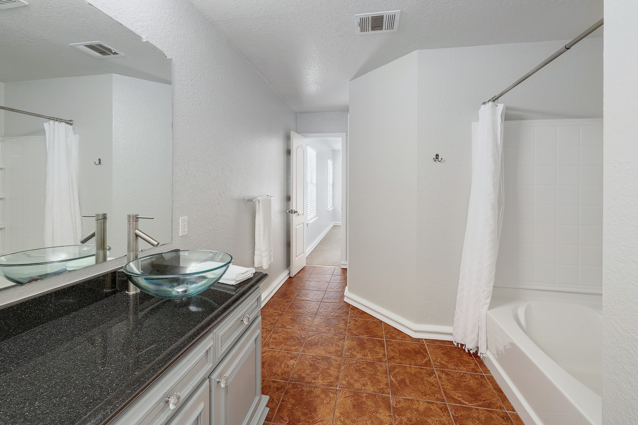 335 Mistletoe Lane Kyle, TX 78640 - Photo 20 of 40