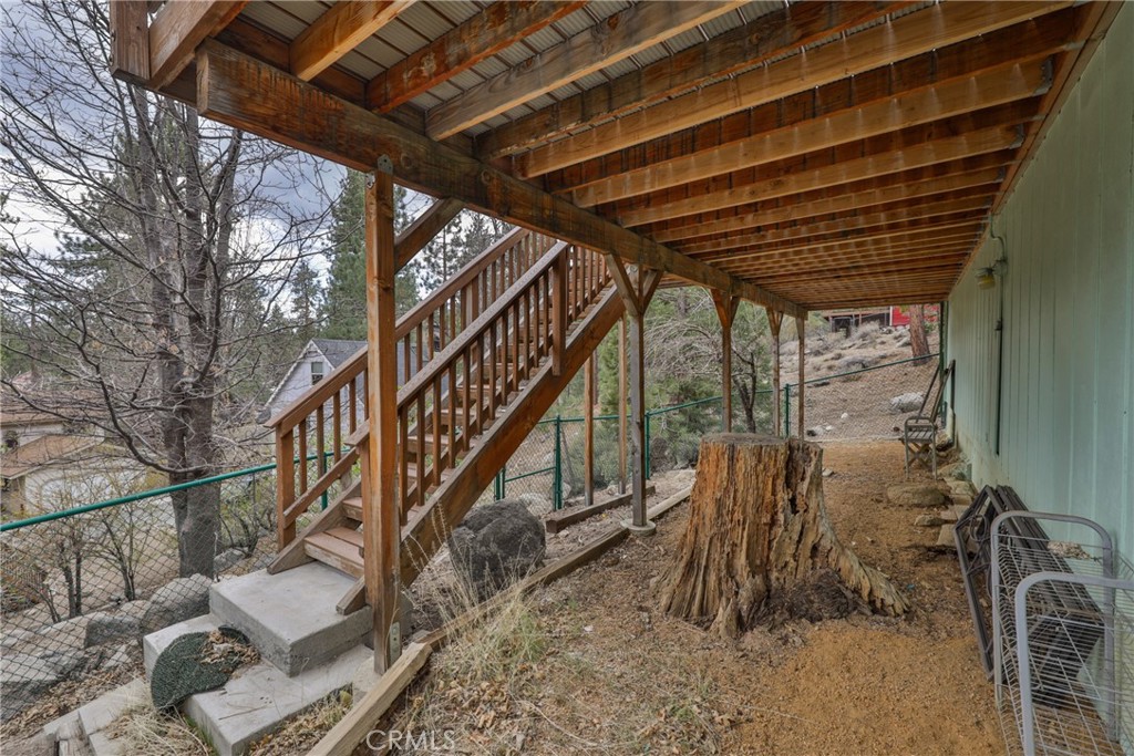 39177 Arapahoe Road Fawnskin, CA 92333 - Photo 32 of 39 a view of entryway