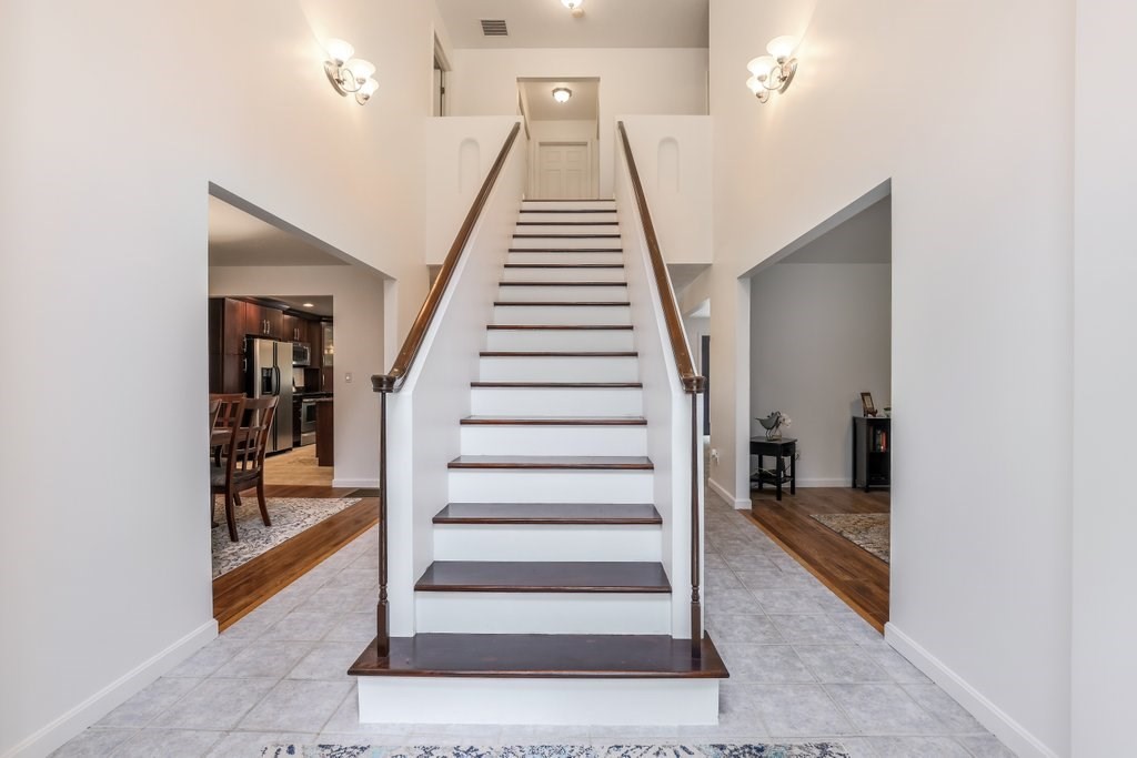 61 Osgood Road Charlton, MA 01507 - Photo 20 of 41