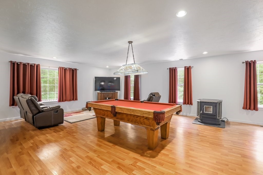 61 Osgood Road Charlton, MA 01507 - Photo 5 of 41
