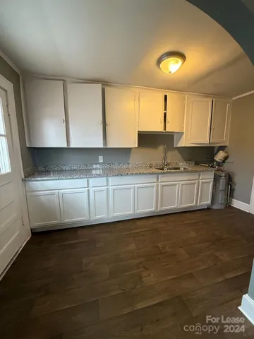 $1,350 | 703 Louise Avenue, Kannapolis, NC 28083