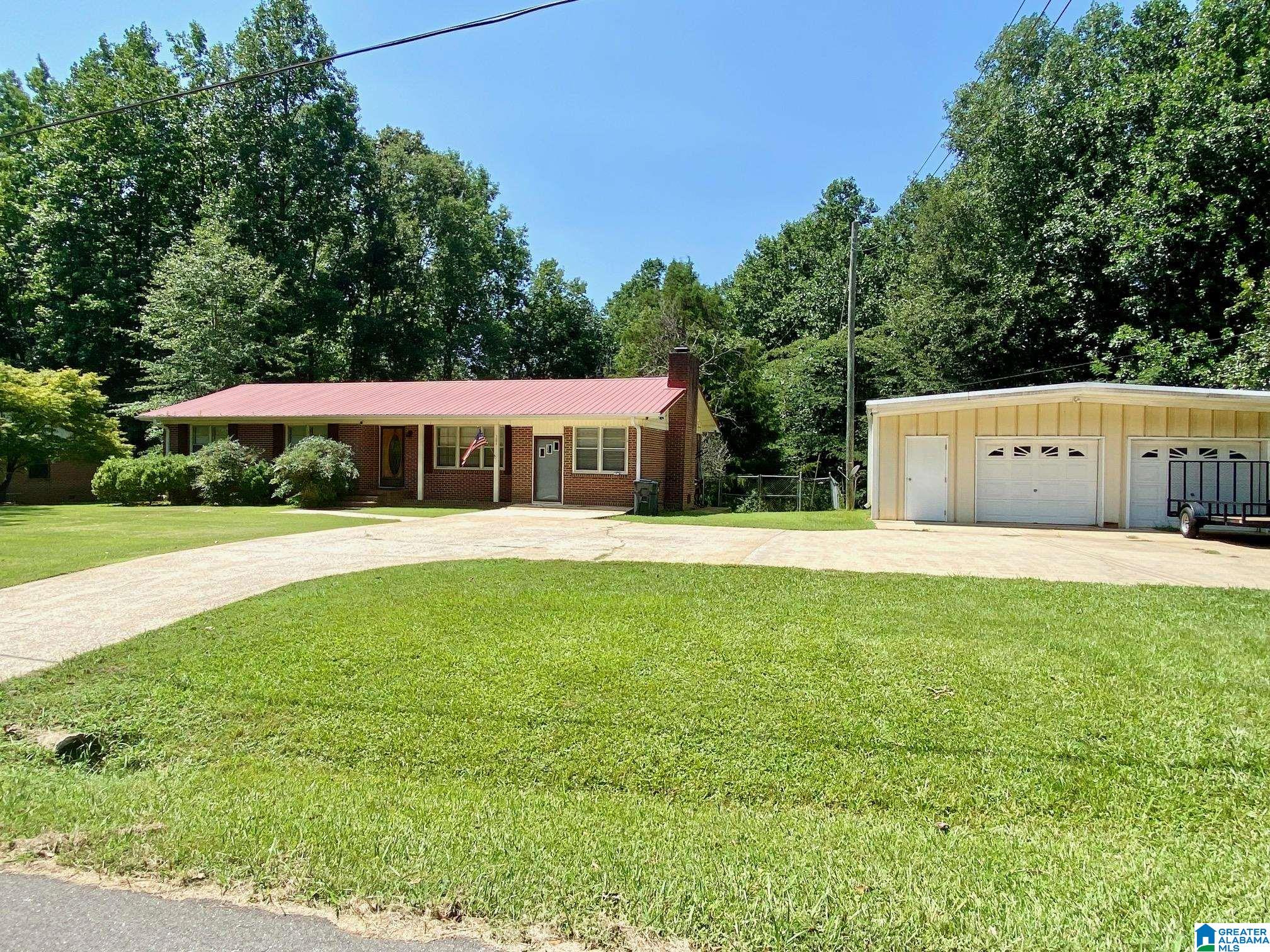 384 Bennett Street Heflin, AL 36264 - Photo 3 of 35