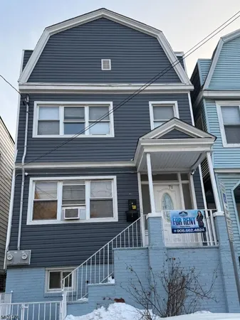 $2,500 | 71 Audubon Avenue, Unit 2, Jersey City, NJ 07305