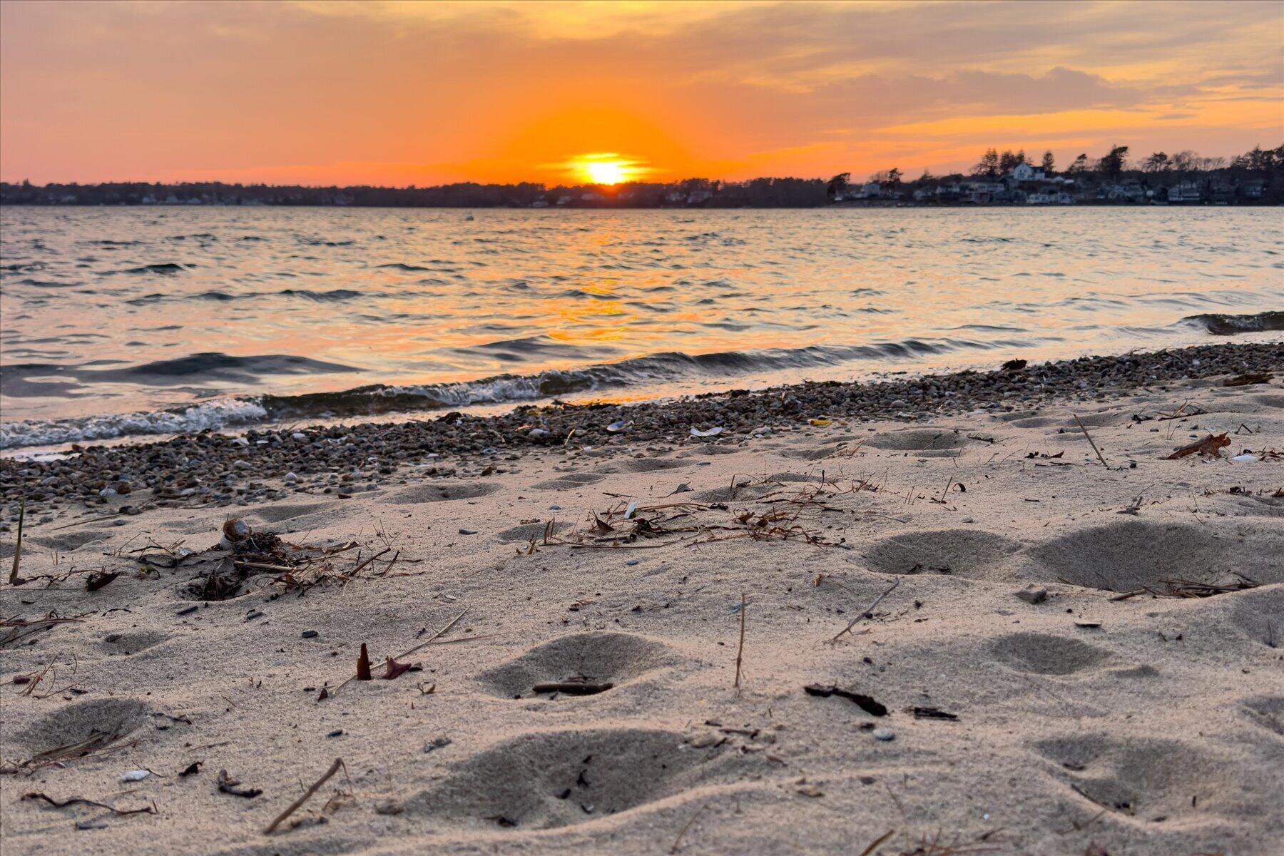 65 Lewis Point Road Buzzards Bay, MA 02532 - Photo 7 of 39 145-IMG_0942