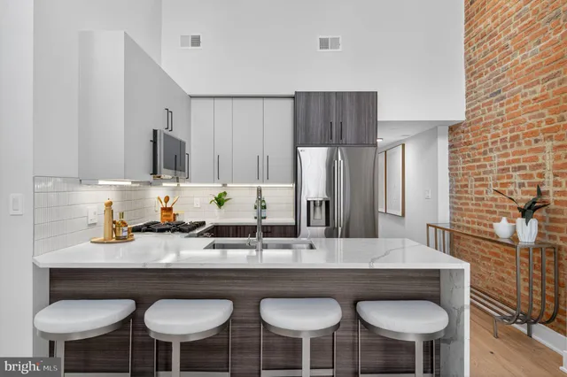 $825,000 | 2440 Ontario Road Northwest, Unit 6, Washington, DC 20009