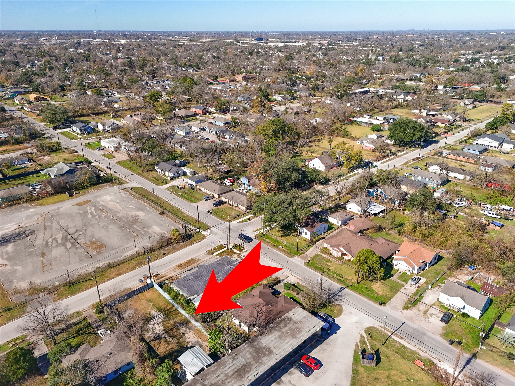 3930 Pickfair Street Houston, TX 77026 - Photo 5 of 19 an aerial view of residential houses with outdoor space
