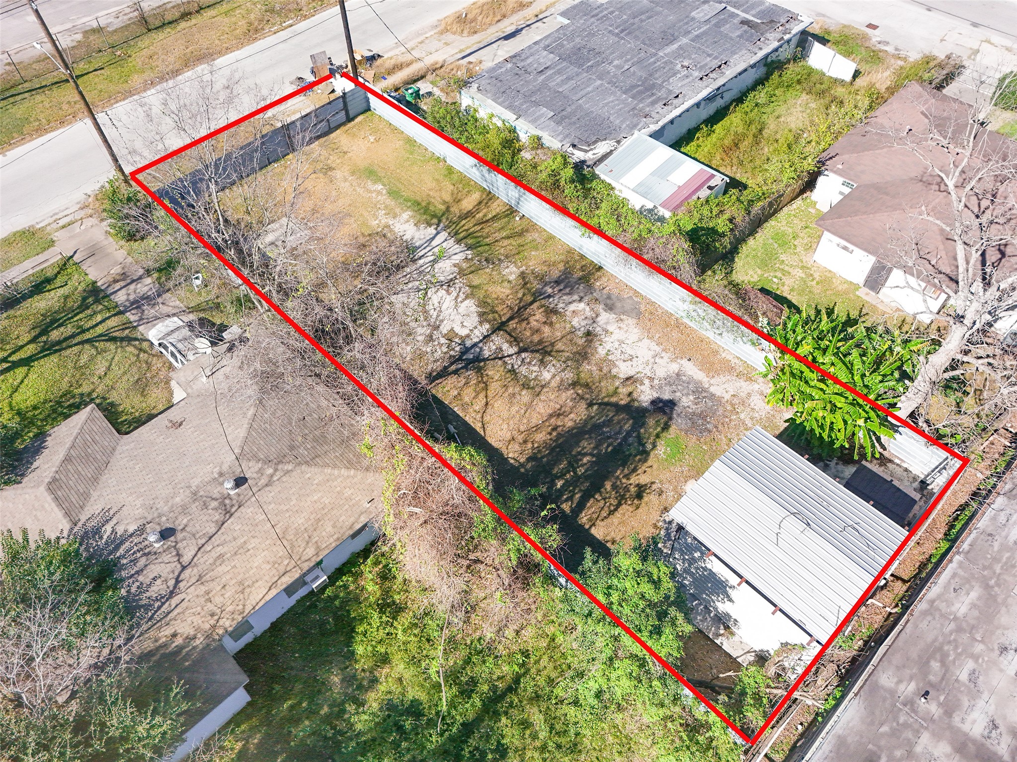 3930 Pickfair Street Houston, TX 77026 - Photo 6 of 19 a view of a backyard