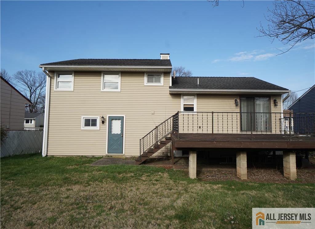32 Predmore Avenue Colonia, NJ 07067 - Photo 25 of 28 a house view with a garden space