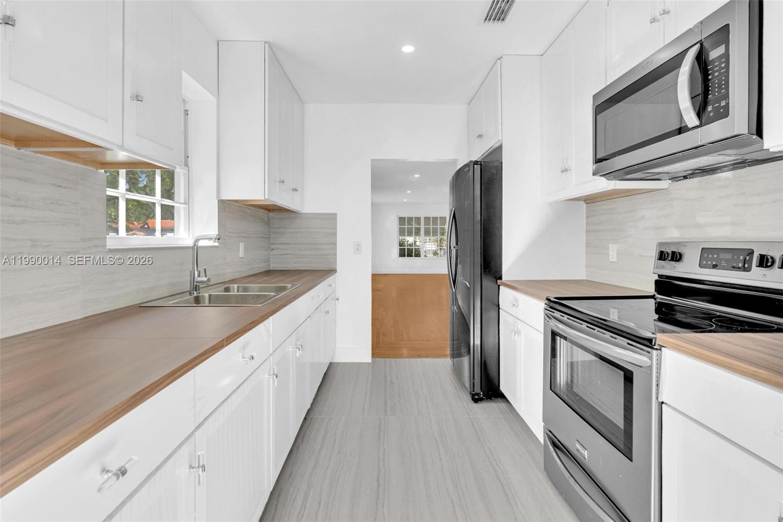 511 Southwest 23rd Avenue, Unit 1 Miami, FL 33135 - Photo 23 of 39