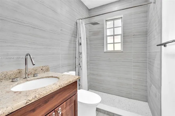 $3,200 | 511 Southwest 23rd Avenue, Unit 1, Miami, FL 33135