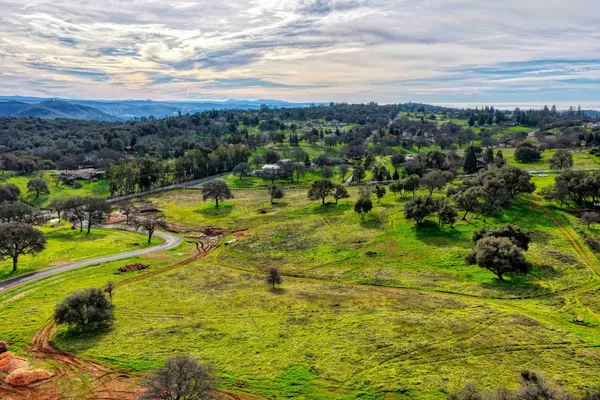 $749,000 | 785 Sierra View Court, Shingle Springs, CA 95682