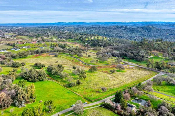 $749,000 | 785 Sierra View Court, Shingle Springs, CA 95682