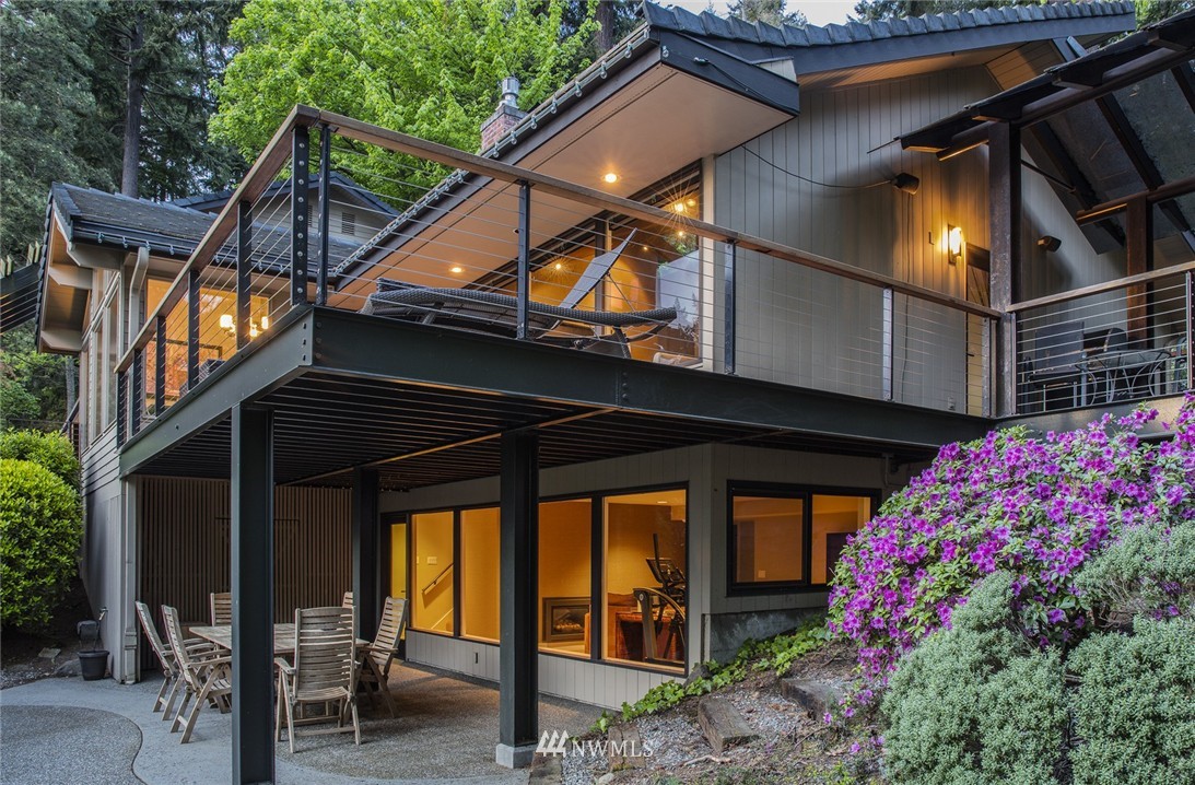 2005 Killarney Way Bellevue, WA 98004 - Photo 22 of 25