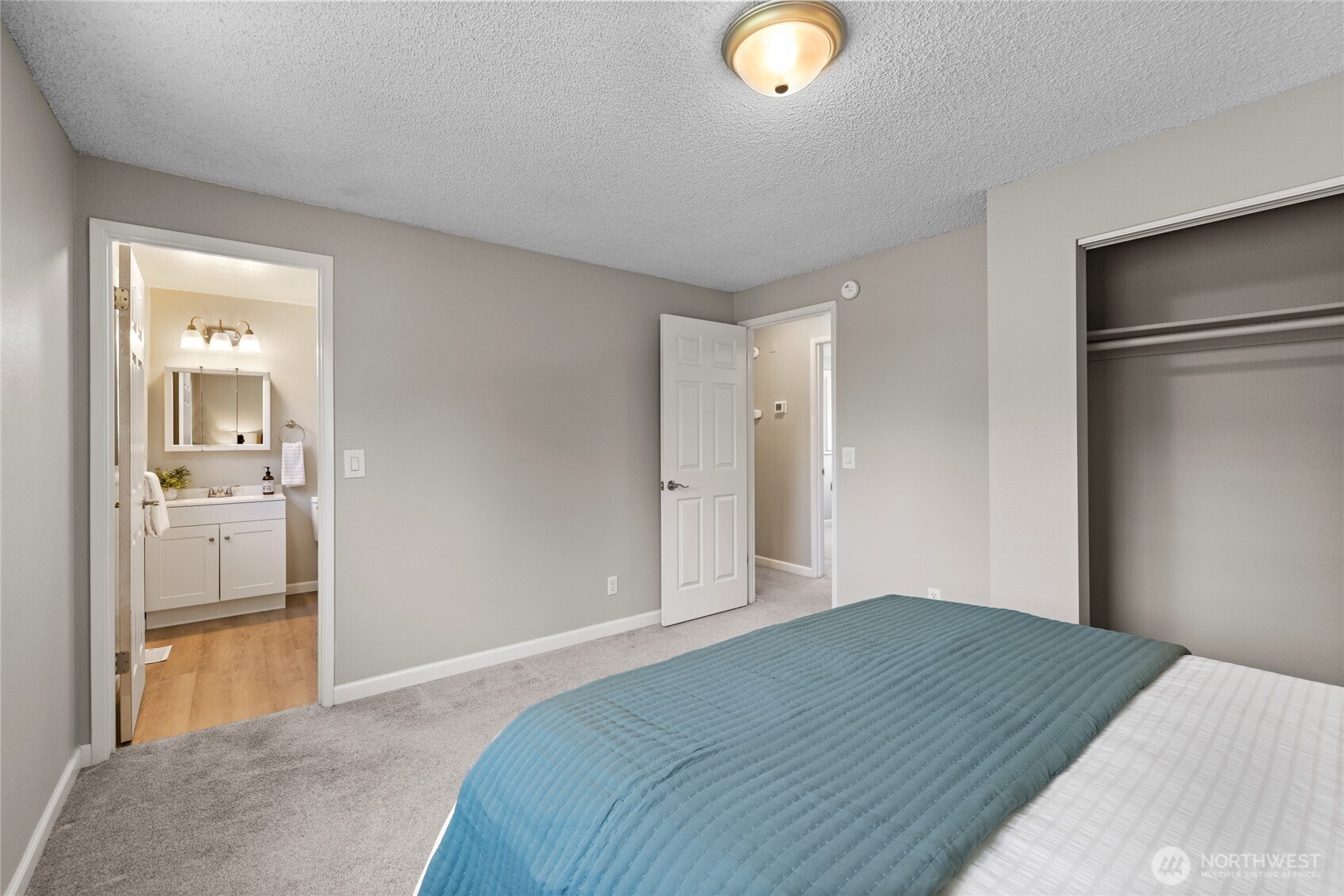 29237 20th Way South Federal Way, WA 98003 - Photo 13 of 31