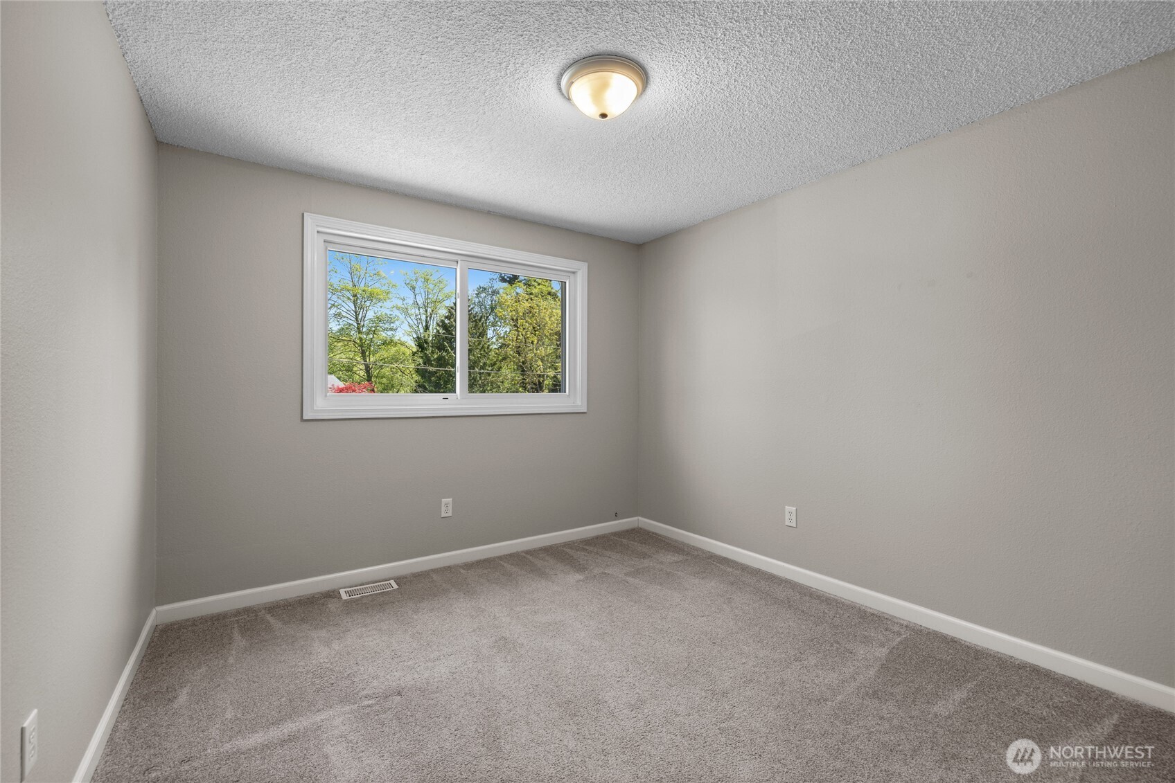 29237 20th Way South Federal Way, WA 98003 - Photo 15 of 31