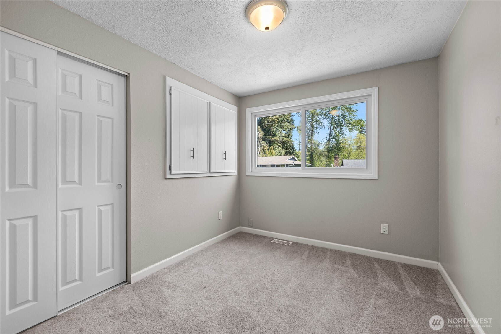 29237 20th Way South Federal Way, WA 98003 - Photo 18 of 31
