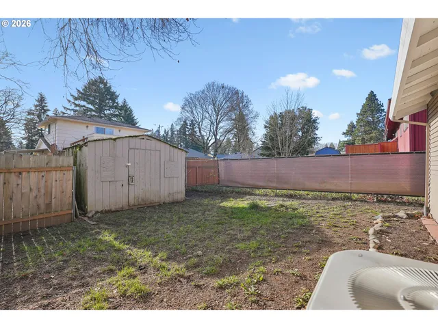 $475,000 | 4526 Southeast Rhodesa Street, Milwaukie, OR 97222