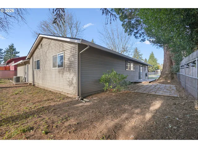 $475,000 | 4526 Southeast Rhodesa Street, Milwaukie, OR 97222