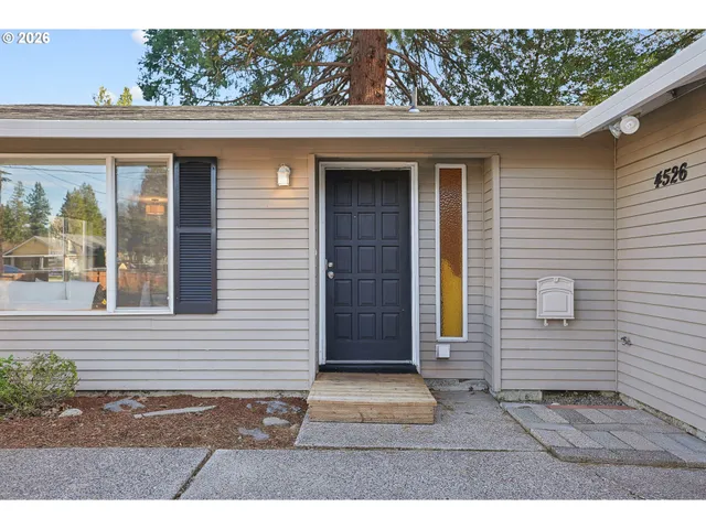 $475,000 | 4526 Southeast Rhodesa Street, Milwaukie, OR 97222