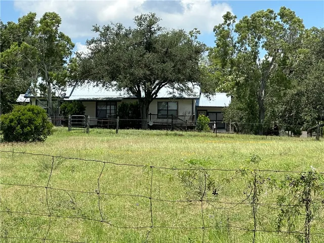 $380,000 | Undisclosed Address, Goliad, TX 77963