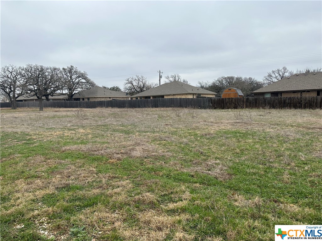 246 Old Waco Road Gatesville, TX 76528 - Photo 2 of 8 a view of an ocean