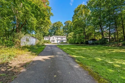 $1,690,000 | 102 Central Street, Hingham, MA 02043