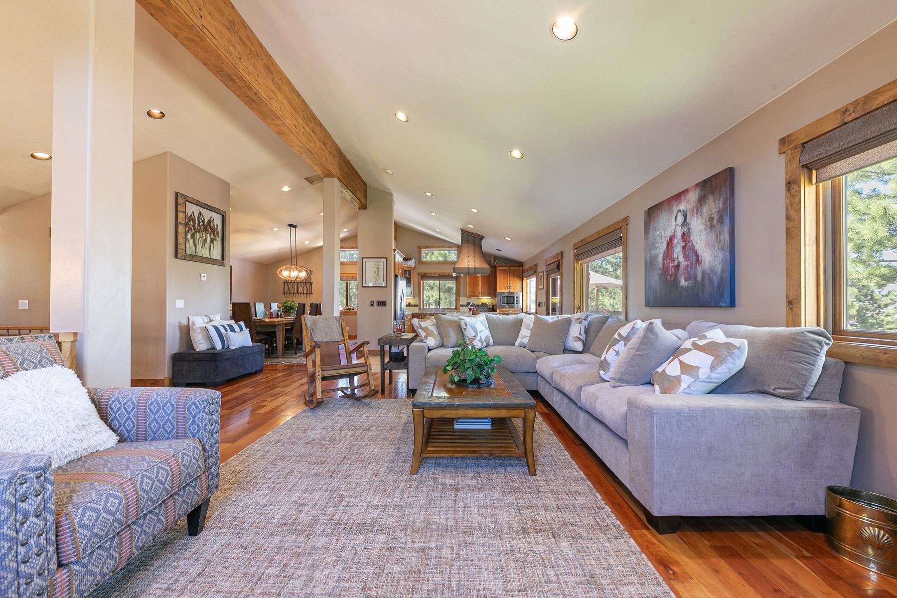 13165 Pinnacle Loop Truckee, CA 96161 - Photo 7 of 28