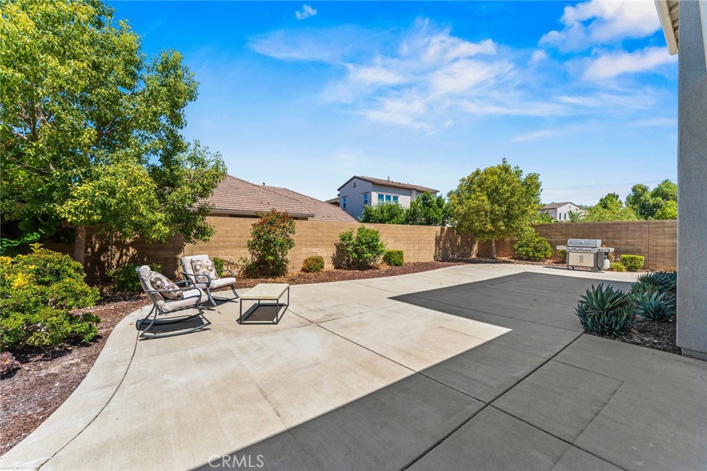 115 Mustard Irvine, CA 92618 - Photo 15 of 74 a view of a backyard with sitting area
