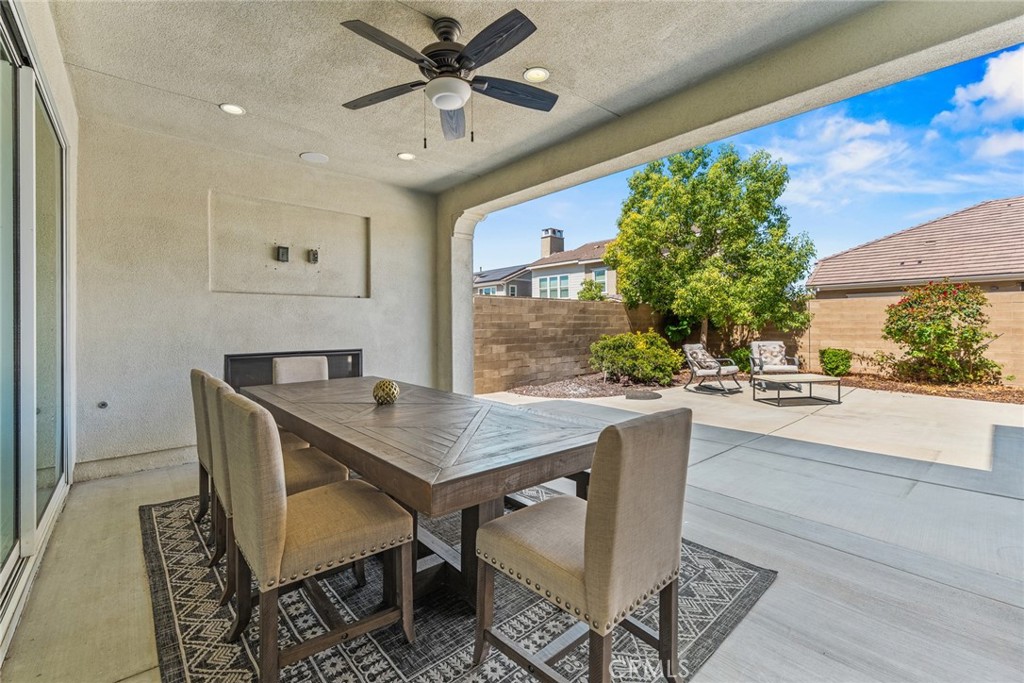 115 Mustard Irvine, CA 92618 - Photo 7 of 74 a dining room with a table and chairs