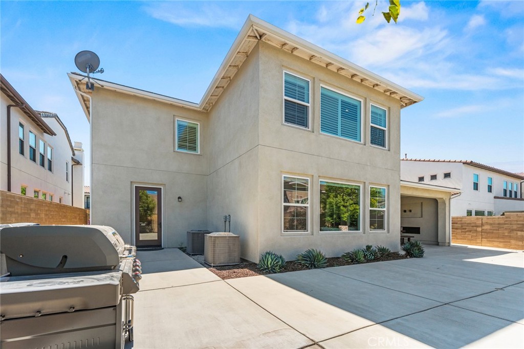 115 Mustard Irvine, CA 92618 - Photo 10 of 74