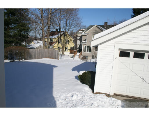 8 Bonad Road Winchester, MA 01890 - Photo 5 of 5 Gallery Image 5