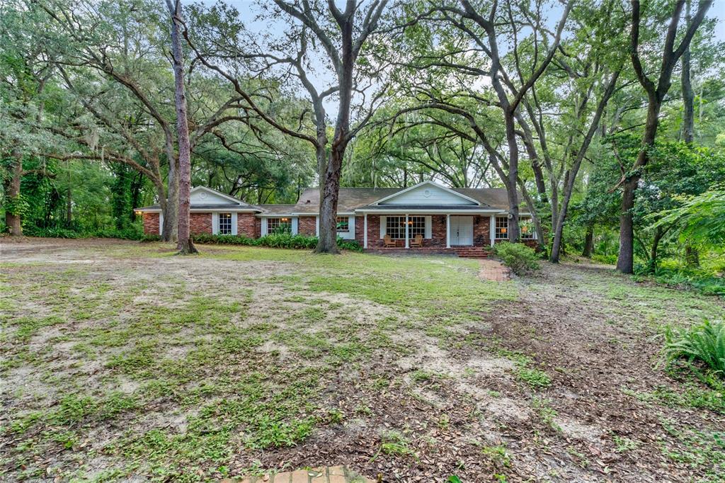 418 Spring Knoll