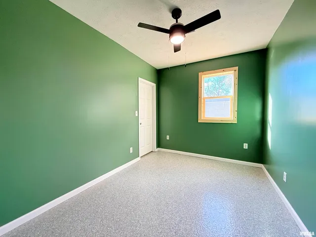 $74,900 | 1523 South McKinley Street, Harrisburg, IL 62946