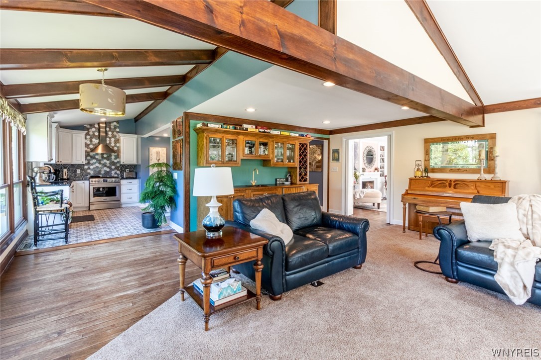 325 North Forest Road Amherst, NY 14221 - Photo 13 of 32