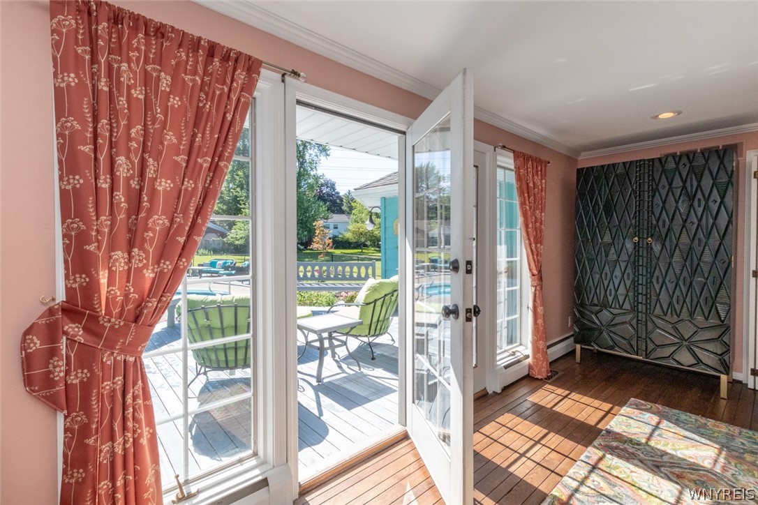 325 North Forest Road Amherst, NY 14221 - Photo 18 of 32