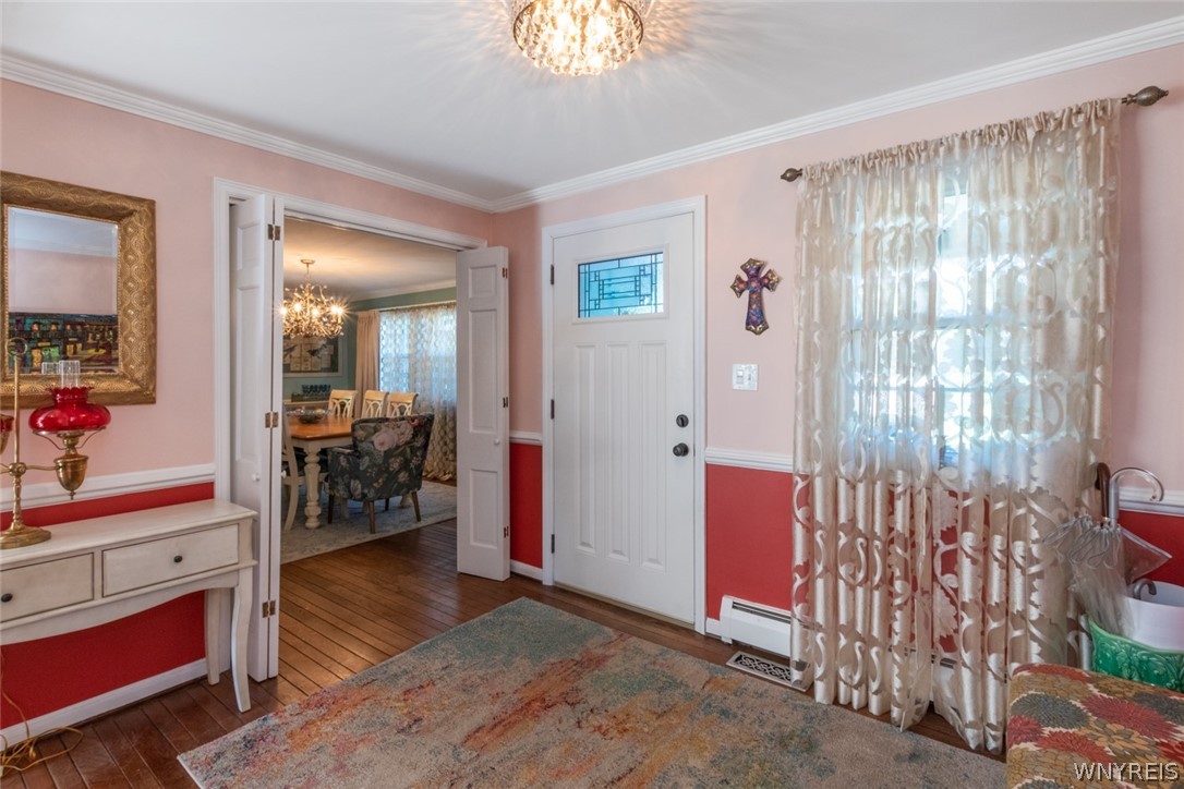 325 North Forest Road Amherst, NY 14221 - Photo 4 of 32